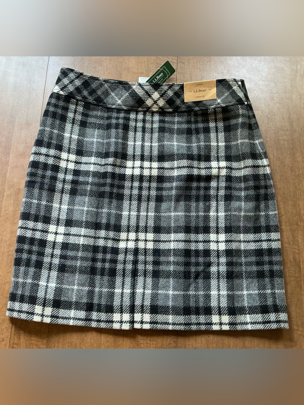 L.L. Bean Black & White Plaid Wool Blend Skirt *NEW!* 12P
